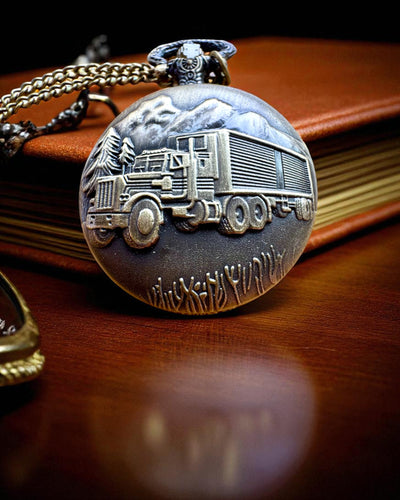 Fickur "Road King" – med Lastbilsmotiv, med gravyr, som present