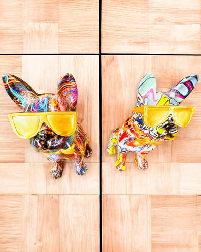 Färgglad Bulldog med Glasögon - Unik Inredningsdekoration, dekorativ figur som present, personalisering med gravyr