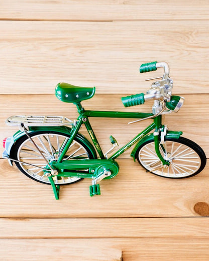Cykelmodell "Retro Classic" - Miniatyr med Gravyr, perfekt som present