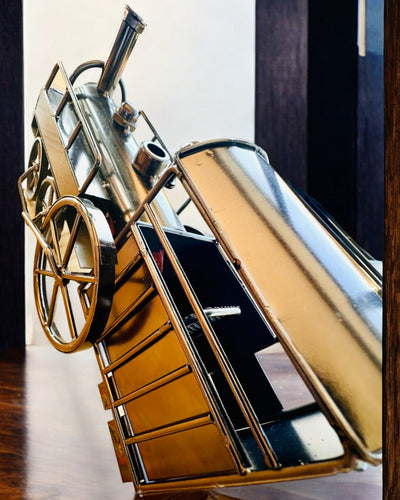 Lokomotyw av järn "Retro Express" – dekoration, modell, handgjord med möjlighet till gravyr som present