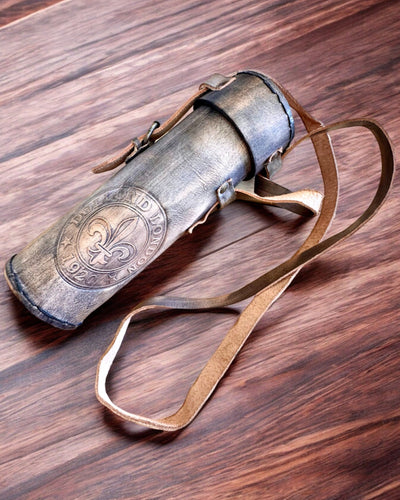 Premiumkikare "Voyager" med graverad kikare och fodral av äkta läder, möjlighet till personlig gravyr som present