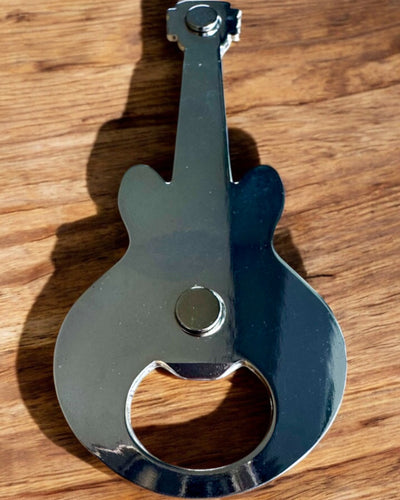 Flasköppnare Gitarr Rock'n'Open, 2 varianter, personalisering med gravyr som present