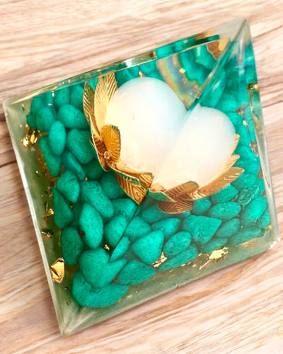 Orgonitisk energipyramid "Harmonia Turmalinu"