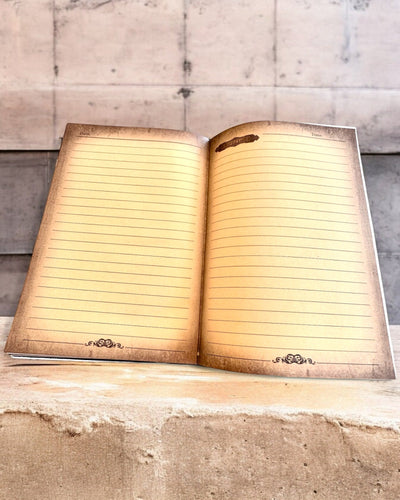 Krönika Krigare Anteckningsbok med Riddartema, anteckningsbok med möjlighet till personlig gravyr som present