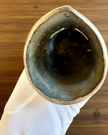 Minihjälm Riddare „Guardian” i mässing – handgjord, 12 cm, möjlighet till anpassning med gravyr som present