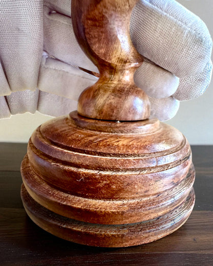 Set med 3 ljusstakar "Spiralne Ljus" 25 cm höjd, möjlighet till anpassning med gravyr som present