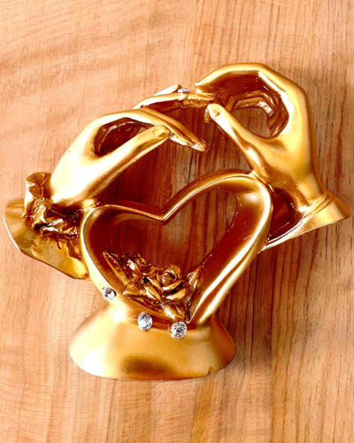 Figur "Beröring av Kärlek" 10 cm hög, med Graveringsalternativ som present