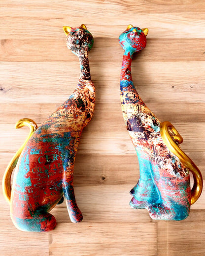 Abstrakta Kattfigurer "ArtCats", Handmålade, Harts – 25 cm, 2 st.