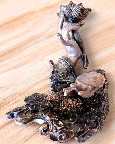 Mystisk Hand, Rökelsehållare, rökelsehållare med Flöde, möjlighet till personlig gravyr som present