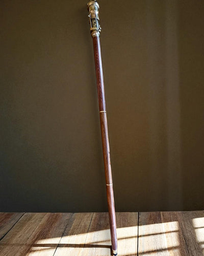 Navigatorstav 2.0 med kompass och dold kikare, möjlighet till personlig gravyr som present