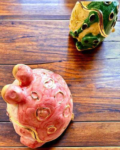 Elegant dekorativ ask "Żabi Skarb" för presentpersonalisation, med möjlighet till gravyr