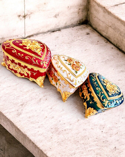 Smyckeskrin "Royal Elegance" - med gravyralternativ som present, 3 varianter att välja mellan