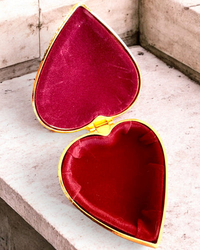 Smyckeskrin "Royal Elegance" - med gravyralternativ som present, 3 varianter att välja mellan