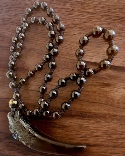 Wilczy Ząb Jadeitowy - Amulett av Styrka och Skydd, möjlighet till personlig gravyr som present