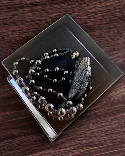 Wilczy Ząb Jadeitowy - Amulett av Styrka och Skydd, möjlighet till personlig gravyr som present