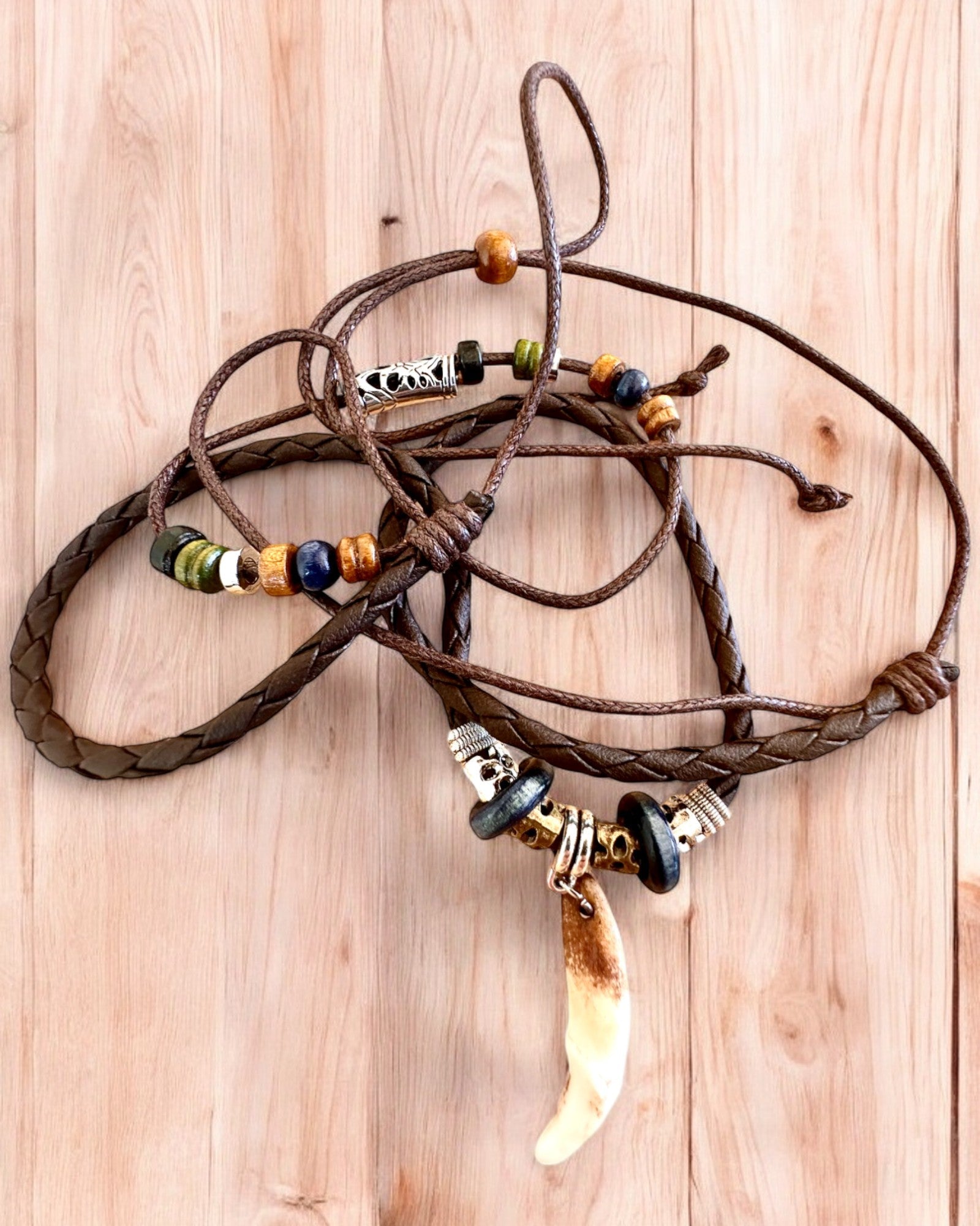 Wilczy Ząb - Kraft Halsband - möjlighet till personlig gravyr som present