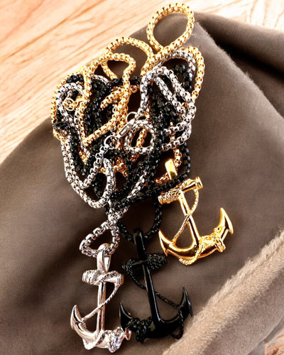 Bestämdhetens Ankare, Maritim Amulett, halsband, möjlighet till personlig gravyr som present, 3 varianter att välja mellan