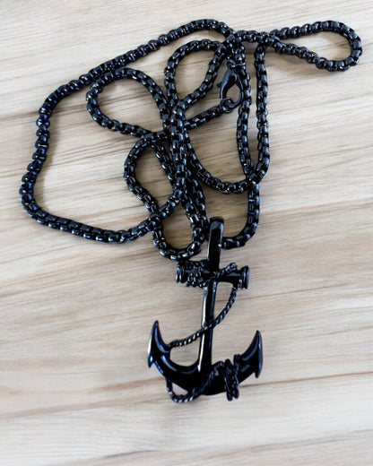 "Kotwica Determinacji - Amulet Morski", halsband, möjlighet till personlig gravyr som present, 3 varianter att välja mellan