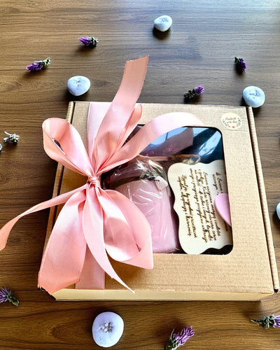 Intentionellt sojaljus Rosenkvarts – kärlek, harmoni och hjärtats lugn, 250 ml, möjlighet till personlig anpassning som present