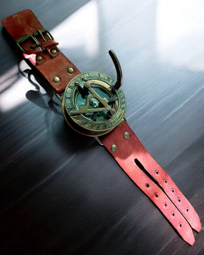 Solur "Antik Kompass", armbandsur med kompass, möjlighet till personlig gravyr