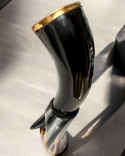 Hornmugg "Viking Valor" - Handgraverad, Premiumkvalitet - 4 varianter att välja mellan