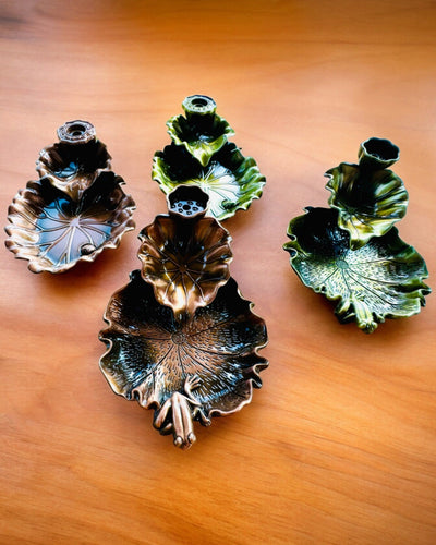 Elegant metallisk rökelsehållare Lotusblad - 4 varianter att välja mellan, möjlighet till personlig gravyr som present