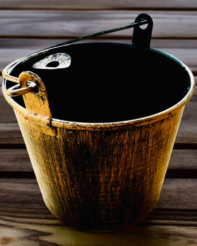 Stilfull Metallaskkopp "Rustic Charm" 19-23 cm hög, 8 varianter att välja mellan, gravyr på begäran