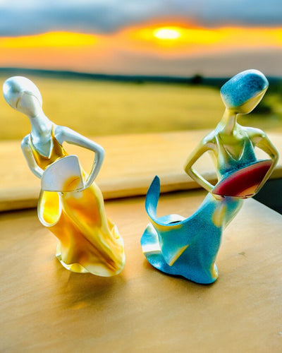 Elegant Flaskhållare - Damstaty - personlig gravyr, 2 varianter att välja mellan