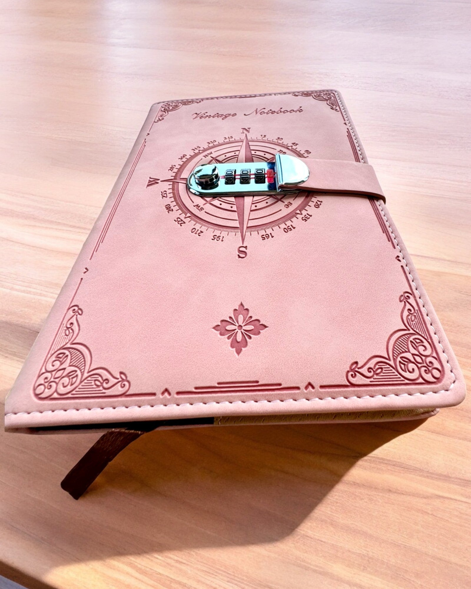 Sekretessanteckningsbok A5 Vintage med kodlås - Välj Din Stil, personlig gravyr som present