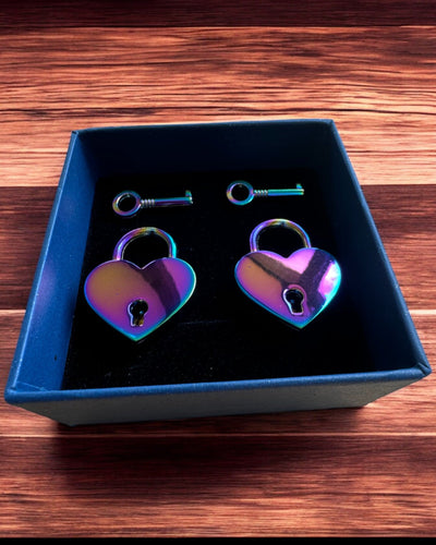 Kärleksfulla Mini Hänglås Hjärta DeLuxe, Set med 2 hänglås med nycklar, 6 varianter att välja mellan, möjlighet till gravyr för present
