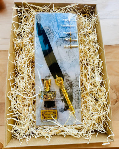 Elegant Gåsfjäder med Tillbehörsset - Royal Quill, möjlighet till personlig gravyr