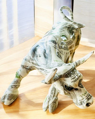 Dekorativ Skulptur Tjur "BullArt" – Unik Konst med Graveringsalternativ - 4 färgvarianter, för personlig present