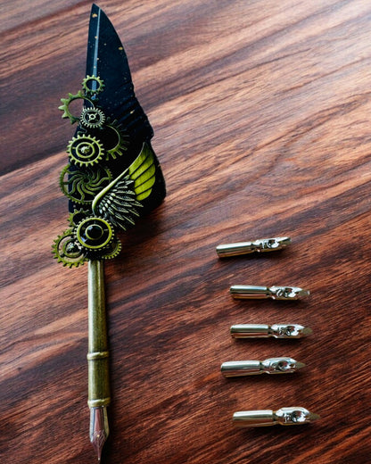 Pióro Kaligraficzne "Steampunkowa Elegancja" z Piórem z Indyka - Handgjorda 5 varianter att välja mellan, personalisering med gravyr som present