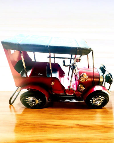 Klassisk Retro-bilmodell - tre varianter med möjlighet till gravyr som present