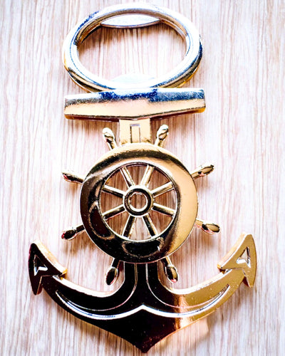 Kaptenflasköppnare - möjlighet till gravyranpassning, silverfärg