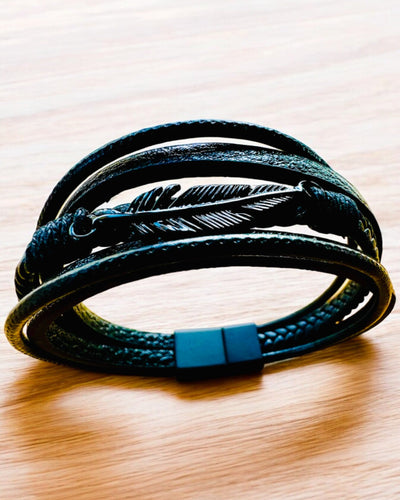Armband "Orzeł" med graveringsalternativ, 3 färgvarianter