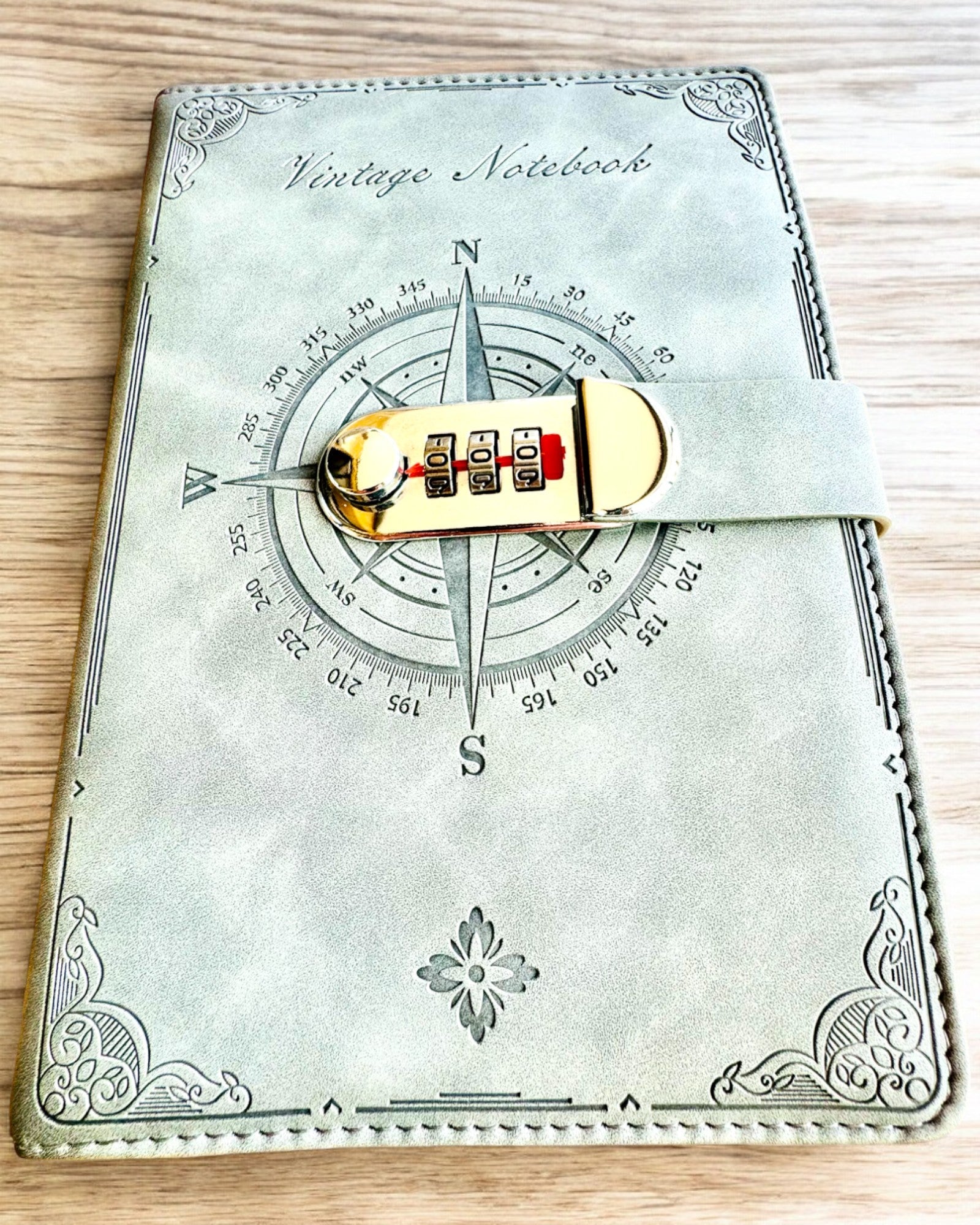 Sekretessanteckningsbok A5 Vintage med kodlås - Välj Din Stil, personlig gravyr som present