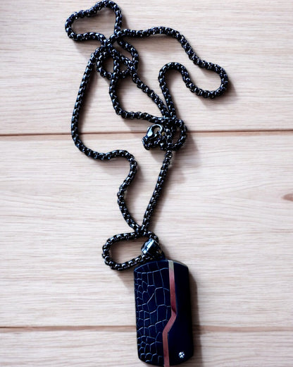 Herrhalsband Elegant Styrka - personalisering med gravyr som present