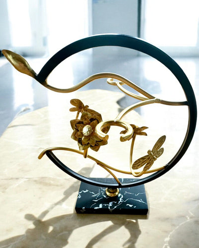 Ställ "Elegancki Owad" - för vinflaska och glas, höjd 33 cm, möjlighet till personlig gravyr som present