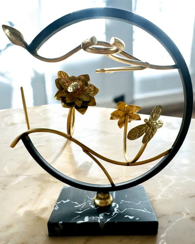 Ställ "Elegancki Owad" - för vinflaska och glas, höjd 33 cm, möjlighet till personlig gravyr som present