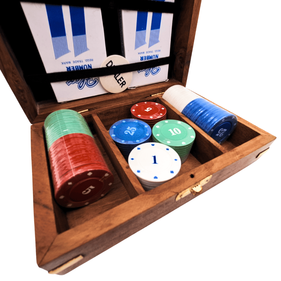 Elegant Pokerset i Trälåda – 100 marker - DNU-102