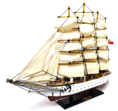 Modell av segelfartyget Dar Pomorza 50cm - DARPOM50