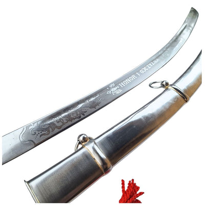 Replik av kavallerisabeln ”Radziwiłłówka” från 1917 med inskriptionen ”Ära och fosterland” – personlig gravyr, elegant present, ohärdat stål, längd 91 cm