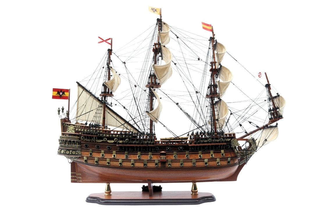 Modell av segelfartyget San Felipe 80 cm, med möjlighet till personlig gravyr