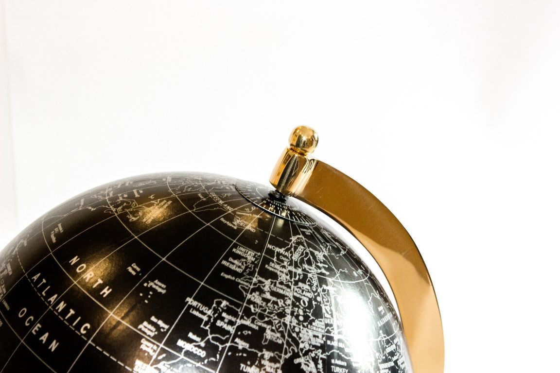 Dekorativ jordglob svart & guld – MMG004S