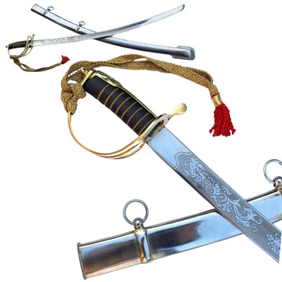 Replik av kavallerisabeln ”Radziwiłłówka” från 1917 med inskriptionen ”Ära och fosterland” – personlig gravyr, elegant present, ohärdat stål, längd 91 cm