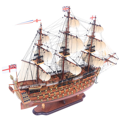 Exklusiv stor modell av segelfartyget HMS Prince 94 cm med möjlighet till personlig gravyr