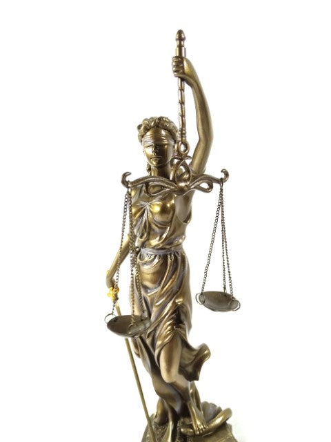 Themis-figur 35 cm - Present till jurist eller domare - MC-90037