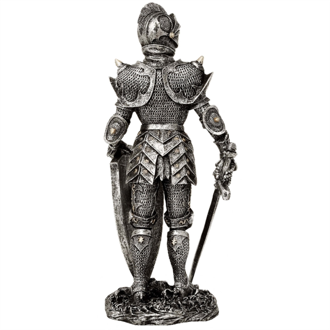 Dekorativ figur riddare i silverrustning Höjd 30 cm - MC-23053