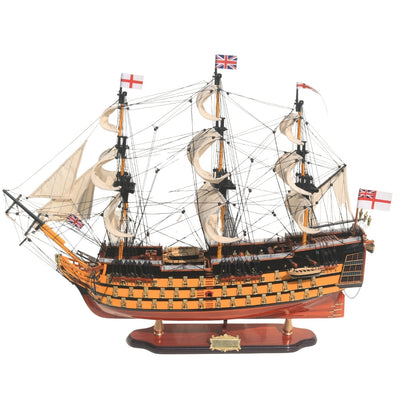 Färdigmonterad modell av segelfartyget HMS Victory 80 cm med möjlighet till personlig gravyr - exklusiv presentdekoration, handgjord av exotiskt trä, hög kvalitet och omsorg om detaljerna